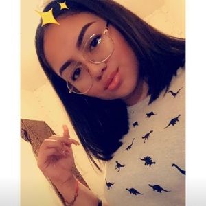 Meet your Posher, Fernanda